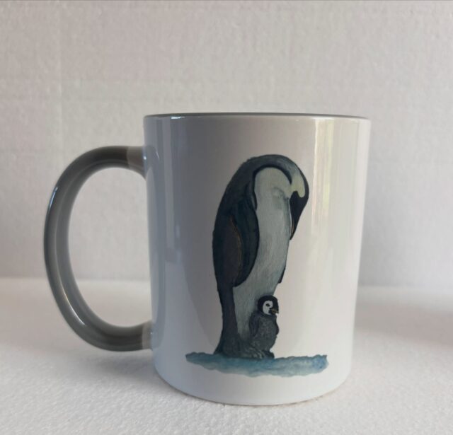 The mugs have arrived 🥰 more designs will follow but I love these! 
Which one do you like best 🤔
(Excuse my naff photos!) 

#helenwalkerauthor #givethegiftofunique